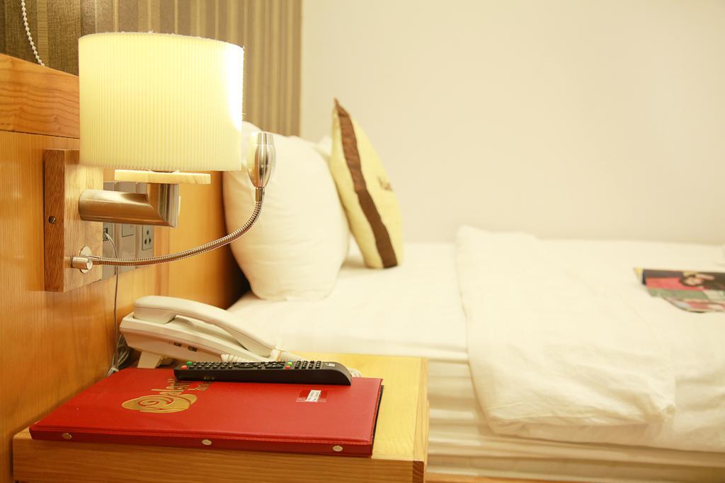 Valentine Hotel Da Nang Zewnętrze zdjęcie